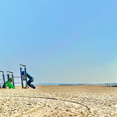 Valencia Beachfront Home 22 エクステリア 写真